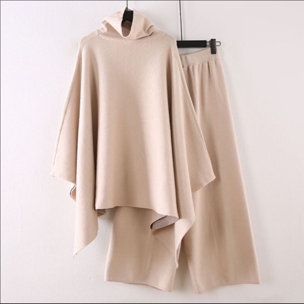 2 PIECE BEIGE CAPE AND KNIT PANTS